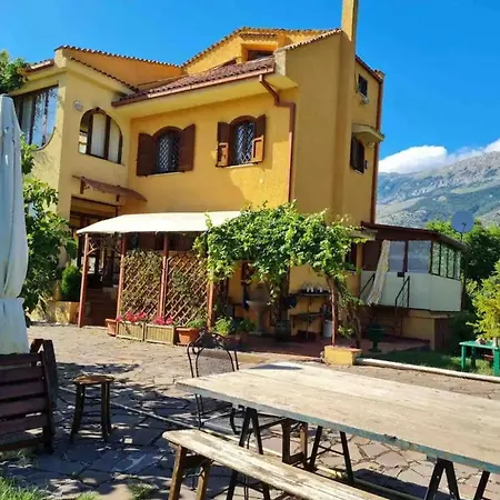 Apartment Alberto